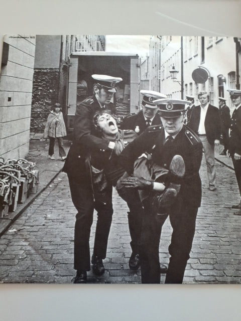 LP Kim Larsen Midt om natten